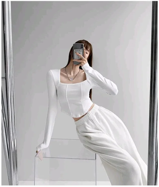 Casual Regular Sleeves Solid Women White Top
- White, M