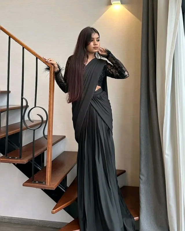 New Party Wear Ready-to-Wear Lehenga Saree with Real Mirror Border Work & Embellished Blouse
- Black, Free Size