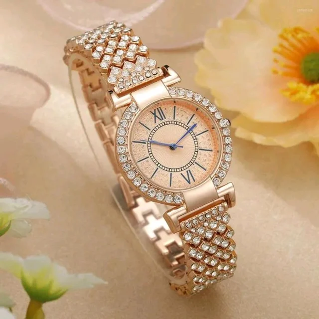 NEW ROSE GOLD DIAL STEEL CHAIN BELT
UNIQUE DESIGNER WRIST WATCH LADIES &
GIRLS Analog Watch - For Women NEW ARRIVAL
FAST SELLING TRACK DESIGNER LOOK WATCH
_PARTY WEAR WATCH FOR WOMEN
- Tumbleweed, Free Size