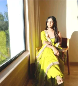 Indian Bollywood Designer Dress Salwar Kameez Suit Party Wear Wedding Readymade
- Lemon, XL