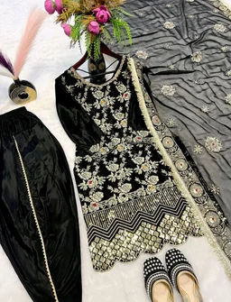 Black Punjabi Patiyala Dress in Crepe With Dhoti and Sequence Work
- Black, L