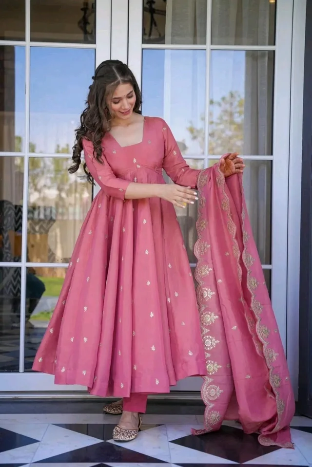 Women's Designer Soft Bandhani Anarkali Styles Salwar Suit
- Darty pink, S