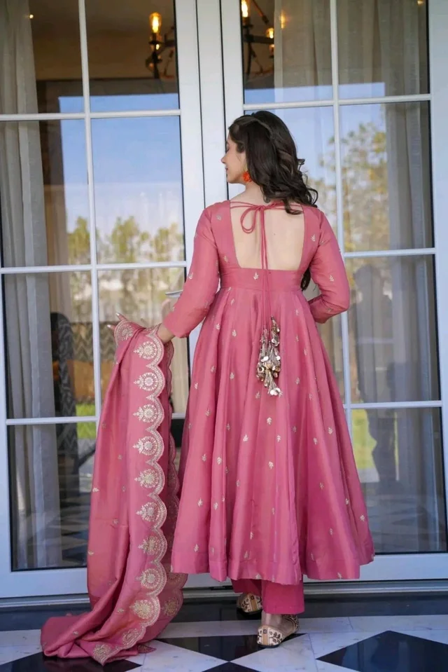 Women's Designer Soft Bandhani Anarkali Styles Salwar Suit
- Darty pink, S