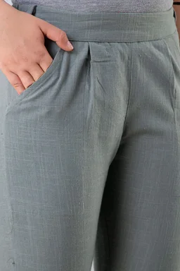 Women Relaxed Brown Pure Cotton Trousers - Grey, 30