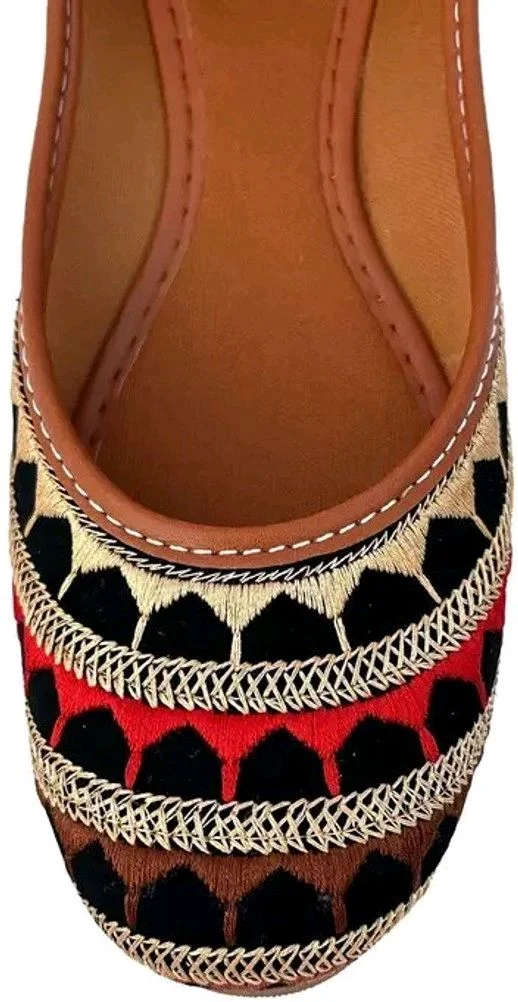 Jutis For Women Multicolor - Russet, IND-9