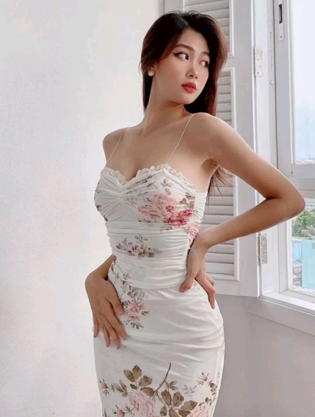 pasha bodycon dress in floral white Print Off-Shoulder Midi No Leg Slit;Boning