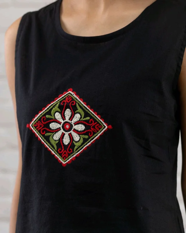 Women Sleeveless Cotton Top with Floral Embroidery – Stylish Ethnic Kurti Style Top for Girls | Trendy Casual Summer Outfit for Jeans & College Wear - XS, Black