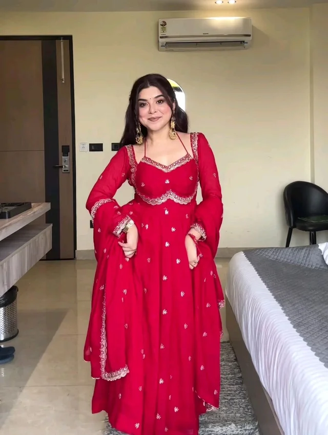 Red Georgette Embroidery Anarkali Suit Set with Dupatta Ready to Wear for Celebrations - Red, M