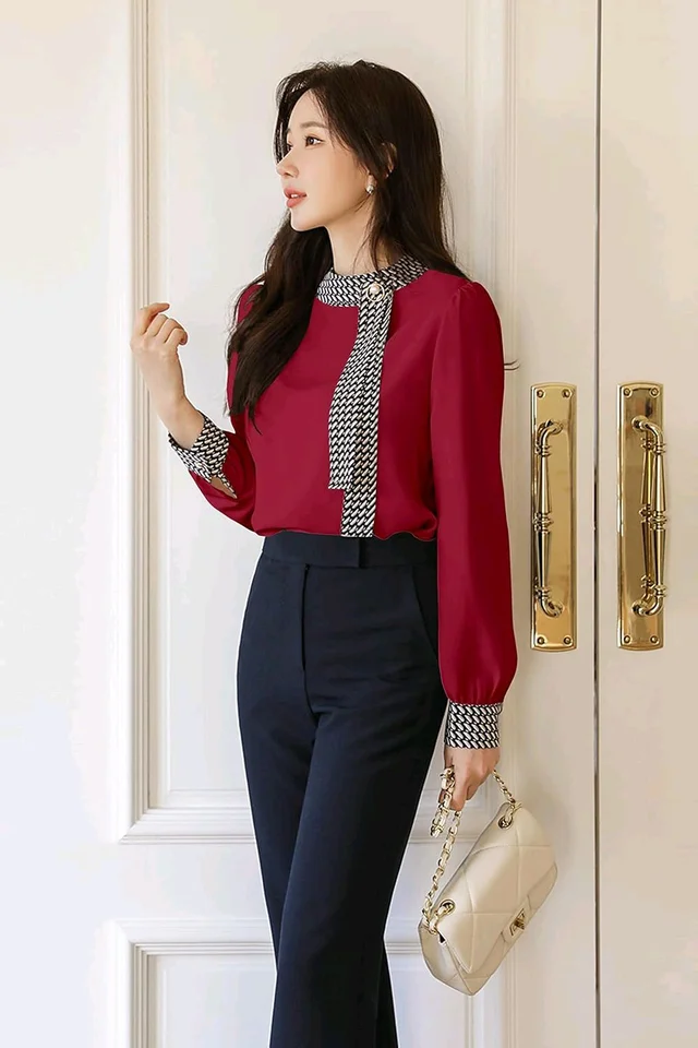 Tops Full Sleeve top for Women.
- Red, L