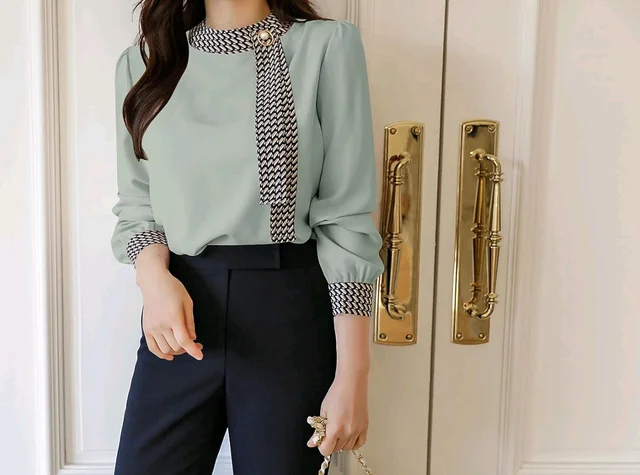 Tops Full Sleeve top for Women.
- pistaii, XS