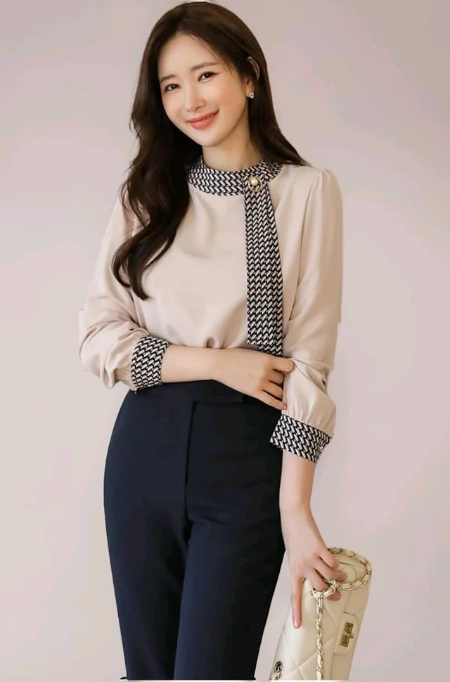 Tops Full Sleeve top for Women.
- Cream, XL