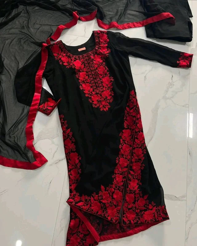 Black Elegant Heavy Faux Georgette Embroidered Top with Plazzo & Dupatta – Fully Stitched, Comfortable Fit
- Black, S