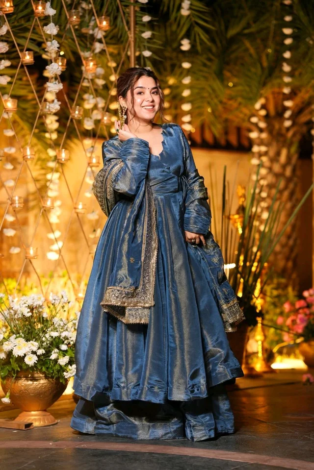 Starfall Blue Wedding Wear Anarkali Suit Set - XL, Azure