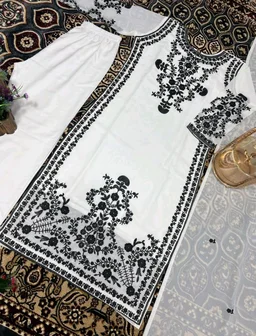 Marvelous White Color Thread Work Salwar Suit - XL, White