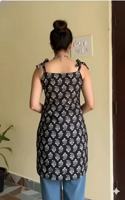 Black & White Block Print Cotton Tunic with Tie-Up Straps | Sleeveless Summer Kurti Top
- XL, Black