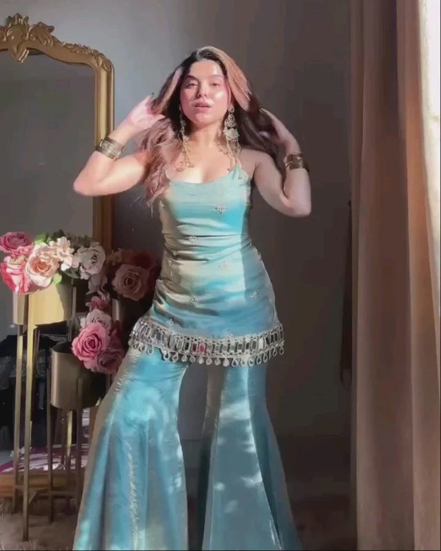 Ready To Wear Fendy Silk Embroidered Mirror Work Top with Sharara Plazzo and Dupatta
- S, Pelorous
