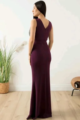 Elegant Evening Gown, V-Neck Sequin Bodice, Floor Length Black Mermaid Dress - M, Maroon