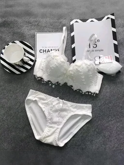 Womens Elegant Floral Print Padded Underwired Bra and Panty Set - 34B, White