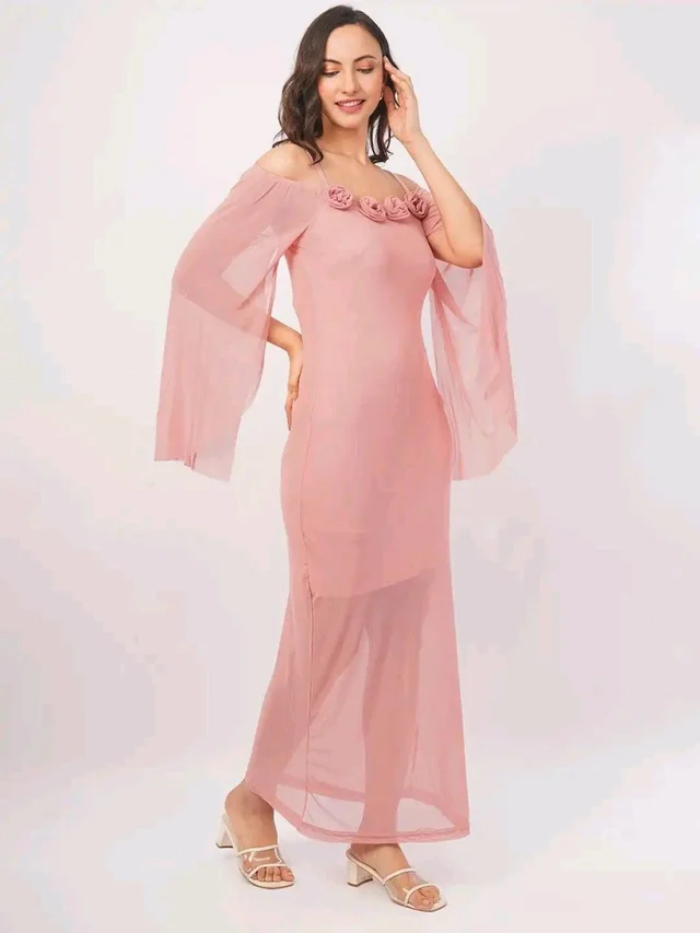 Women Shoulder Straps
Slit Sleeve Applique Net Maxi Dress - S, Shilo