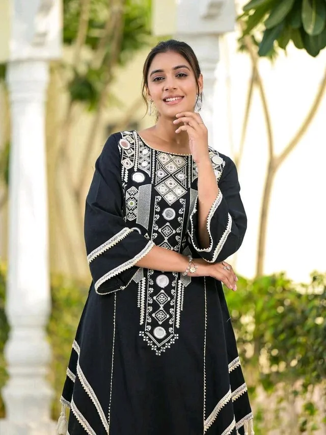 Black Elegant Reyon Cotton Top & Plazo Set with Real Mirror Work and Fancy Lace Latkan
- L, Black