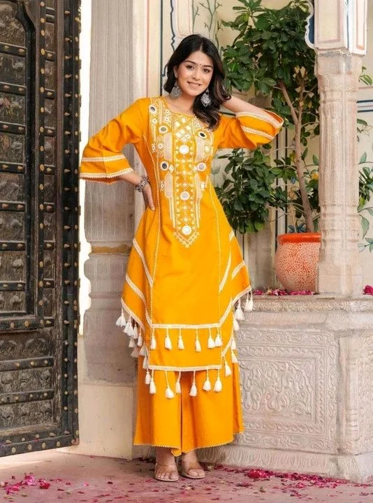 Black Elegant Reyon Cotton Top & Plazo Set with Real Mirror Work and Fancy Lace Latkan
- XXL, Yellow