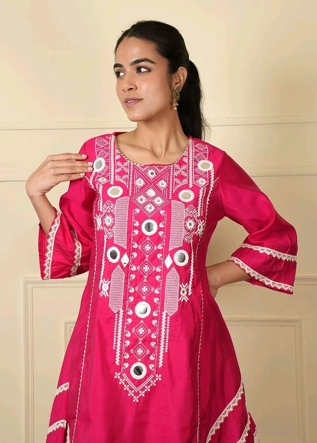 Black Elegant Reyon Cotton Top & Plazo Set with Real Mirror Work and Fancy Lace Latkan
- XXL, Pink