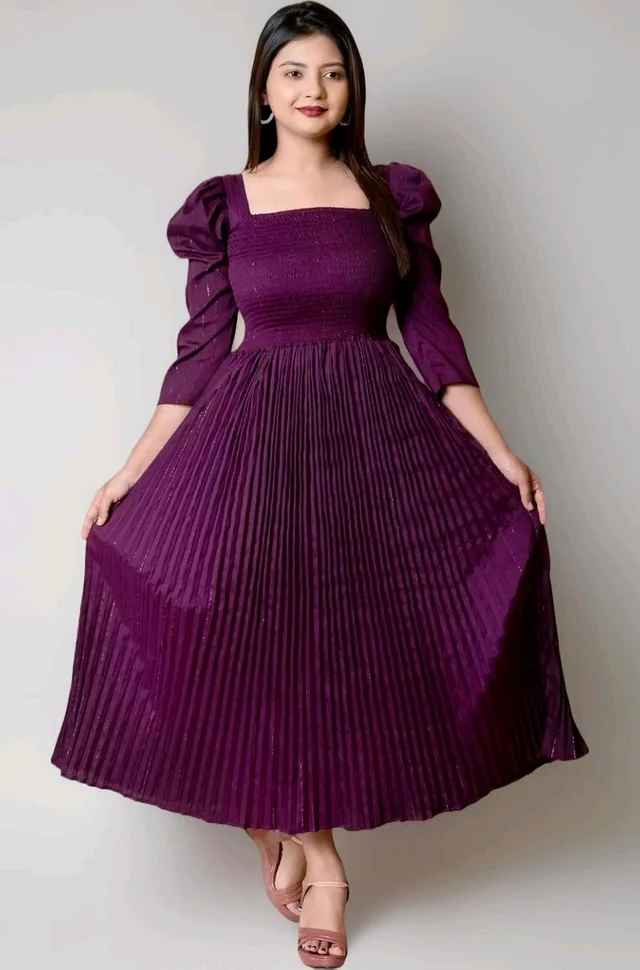 Women's Pleated Maxi Dress for Special Occasions, Square Neck, Puff Sleeves, Midi Length - XXL, Plum