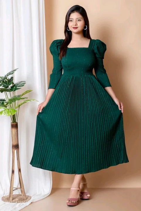 Women's Pleated Maxi Dress for Special Occasions, Square Neck, Puff Sleeves, Midi Length - XXL, Green