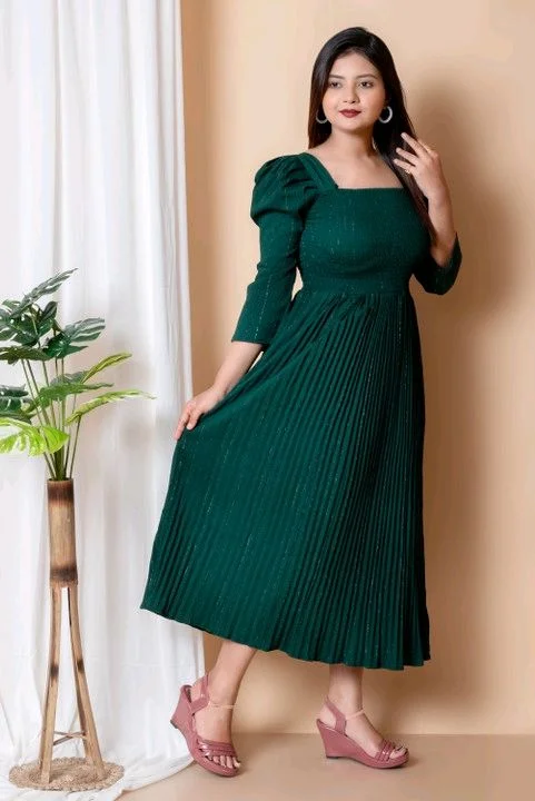 Women's Pleated Maxi Dress for Special Occasions, Square Neck, Puff Sleeves, Midi Length - XXL, Green