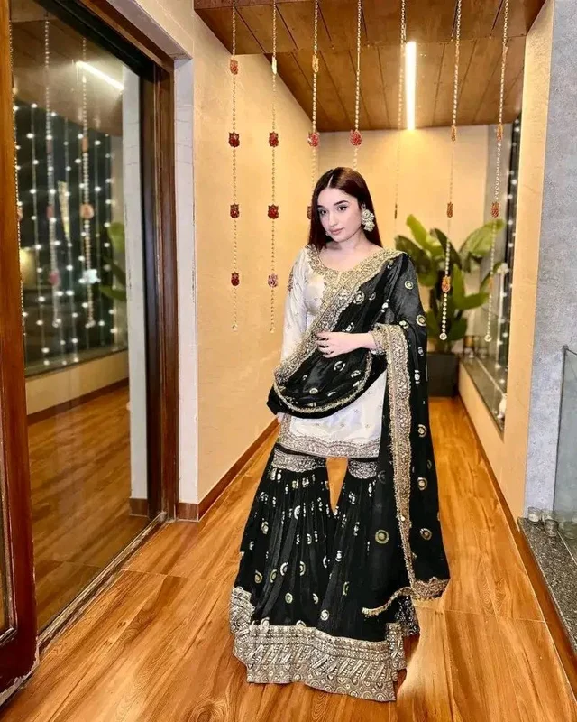 Women Ethnic Motifs Embroidered Regular Kurta with Sharara & With Dupatta - 4XL, Black