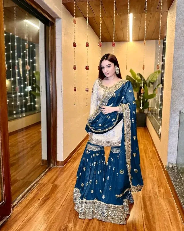 Women Ethnic Motifs Embroidered Regular Kurta with Sharara & With Dupatta - 4XL, Navy