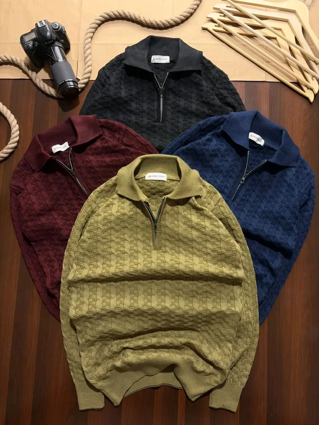 Men's Premium Textured Half-zip Winter Sweater - S