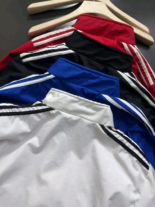 Men's Stylish Winter Jackets (Only 1pc) Booking - XL