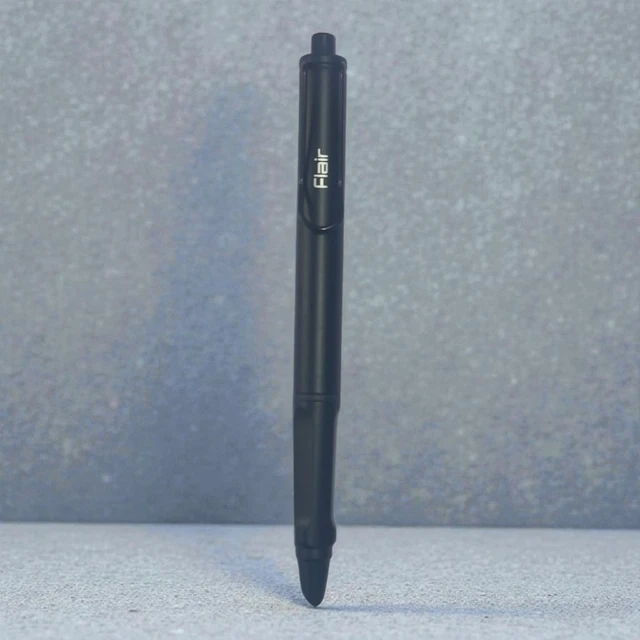 Flair Inky Retrax Retractable Fountain Pen With Safety Cap