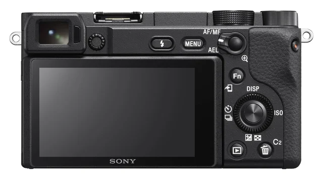 SONY Alpha ILCE-6400M APS-C Mirrorless Camera with 18-135 mm Zoom Lens Featuring Eye AF and 4K movie recording (Black)