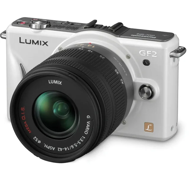LUMIX GF2 CAMERA