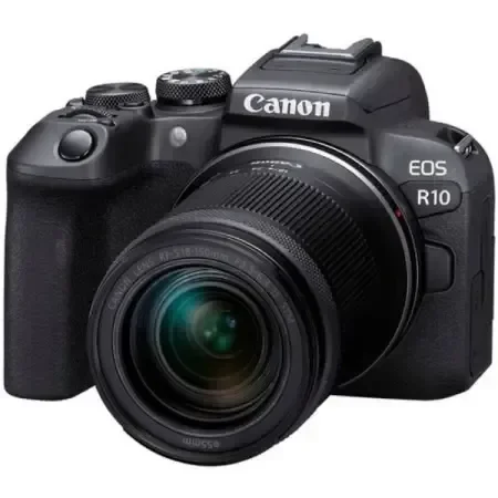 Canon EOS R10 with RF-S18-150mm Lens