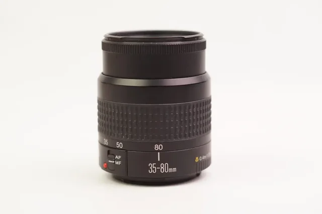 Canon 35-80mm Lens Review – Versatile Zoom Lens for Everyday