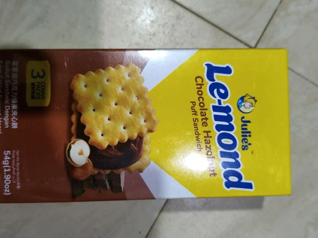 Julie's Le-mond Chocolate Hazelnut Puff Sandwich