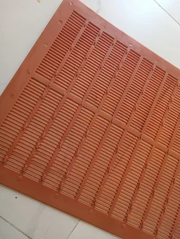 SHAHADWALE Propolis Collection Sheet for Beehives – Durable Plastic Propolis Trap