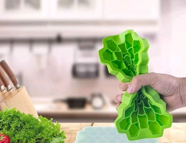 Honeycomb Ice Cubes Tray (13 Cavity)