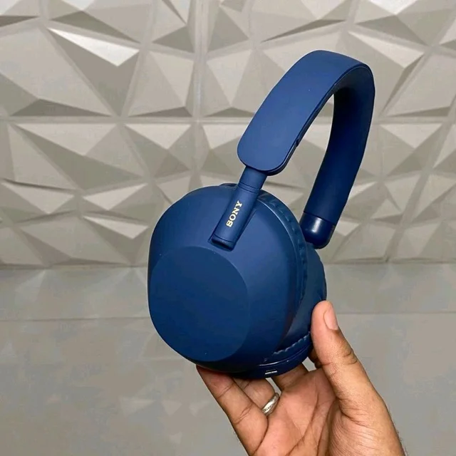 First Time In India S0ny WH-1000XM5 Premium Collection Comes With Headphone Case - Blue
