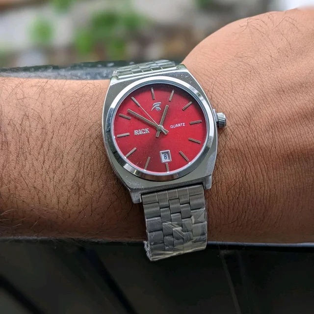 Rick Analog Quartz Movement Watch With High Quality Strap Best finishing Body & Case - Red