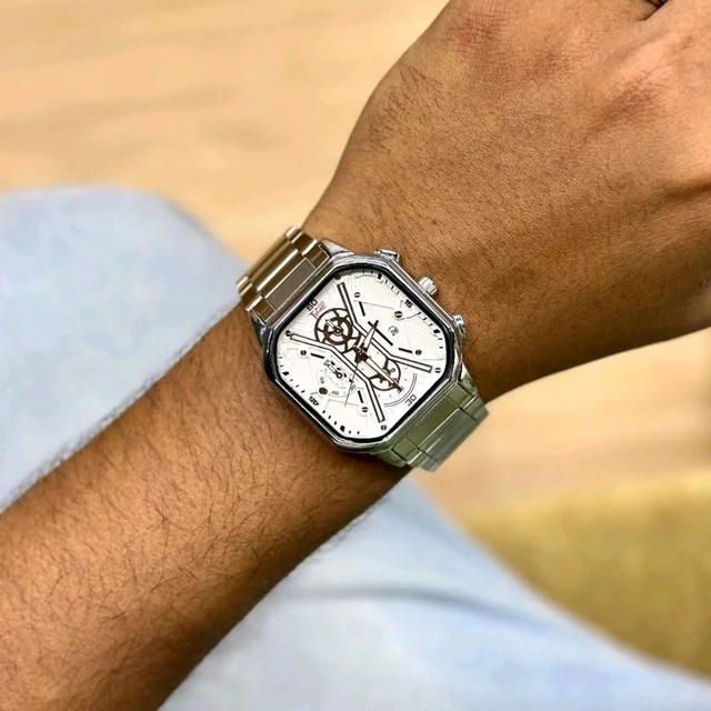 V9 Analog Quartz Movement Watch With High Quality Strap Best finishing Body & Case