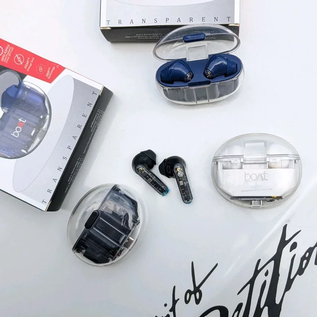 Bluetooth Truly Wireless In Ear Earbuds With Mic - White