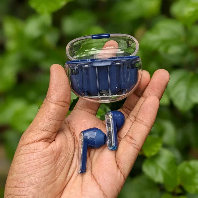 Bluetooth Truly Wireless In Ear Earbuds With Mic - Blue