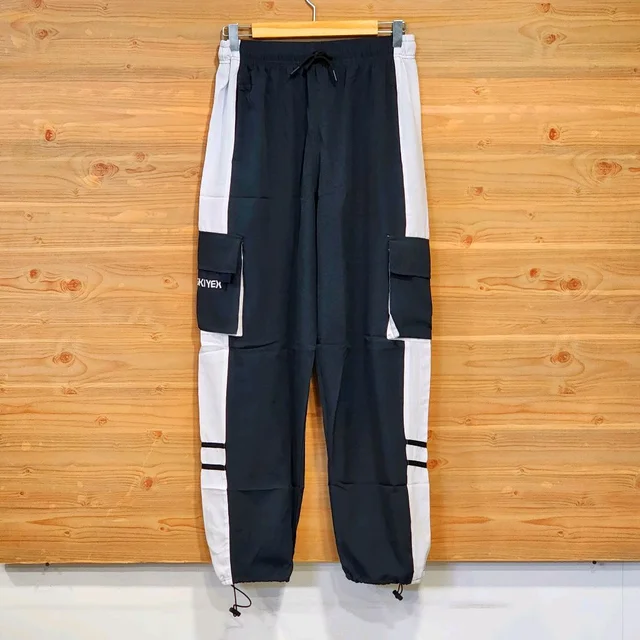 Skiyex Trending cargo pants are a versatile and practical choice for casual wear. - Xll