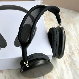 Max High Quality With Popup Window, Carrying Pouch, And High Sound Quality With Mic