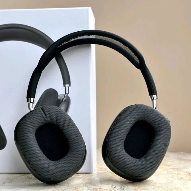 Max High Quality With Popup Window, Carrying Pouch, And High Sound Quality With Mic