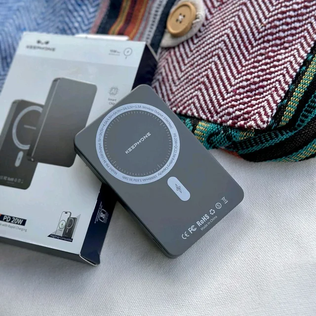 Original KEEPHONE PowerBank LUCCI Magsafe 10000mAh Gunmetal, High End Quality Product - Gray, 1 Month SR SHOPY Warranty